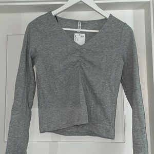 H&M grey long sleeve SIZE MEDIUM
